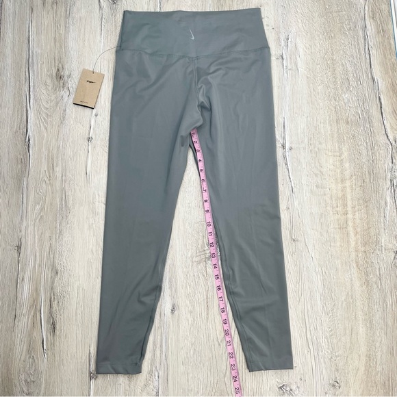 Nike Yoga Dri-Fit Leggings - Picture 8 of 10